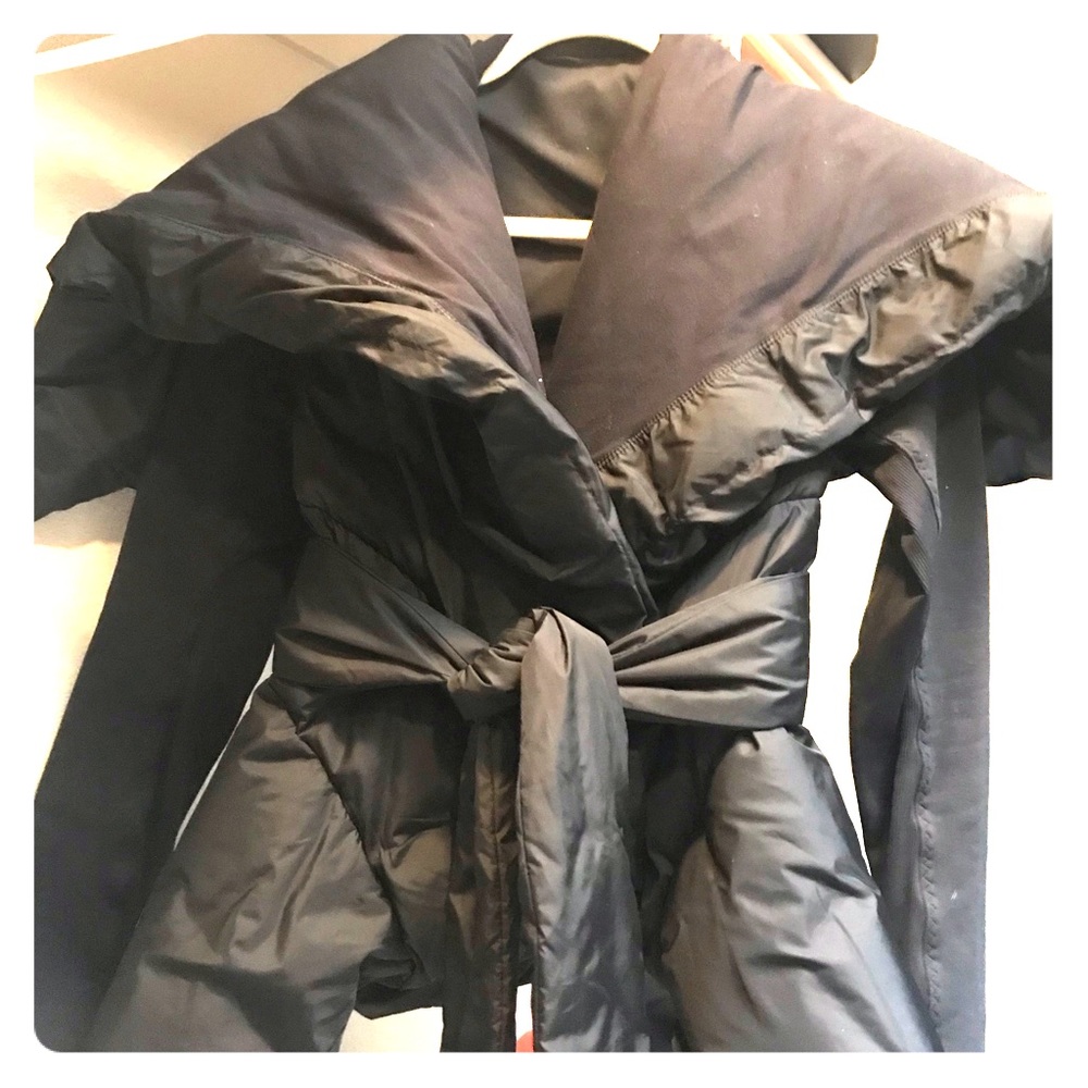 Lululemon jacket